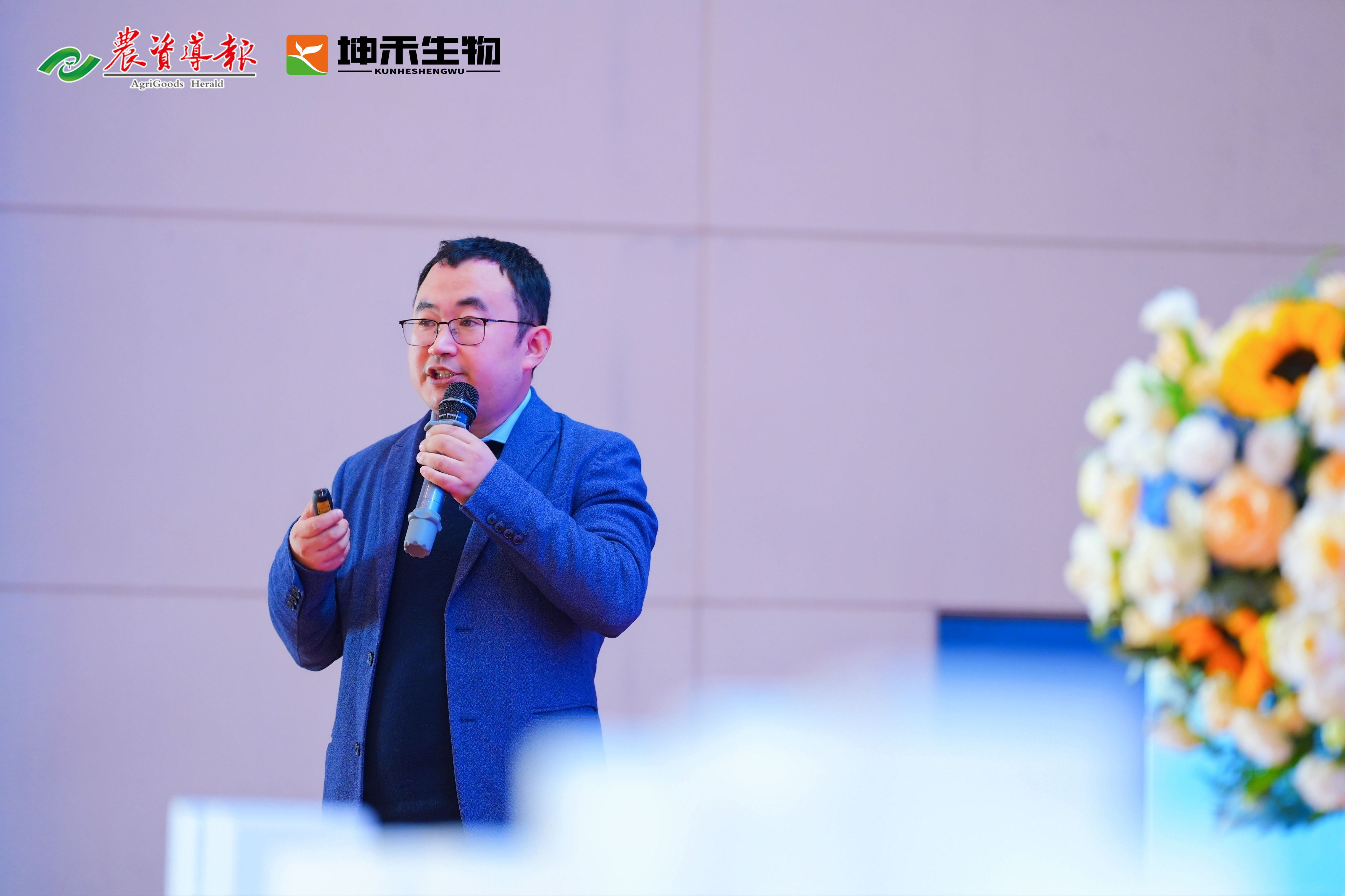 1702259155876737.jpg 李刚.jpg